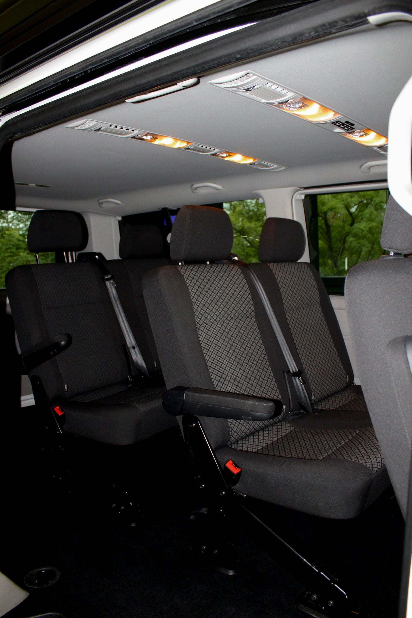 VOLKSWAGEN Caravelle Premium Largo 2.0 TDI BMT DSG 4Mot